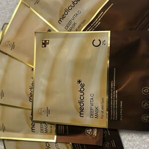 Medicube Deep Vita C Mask -